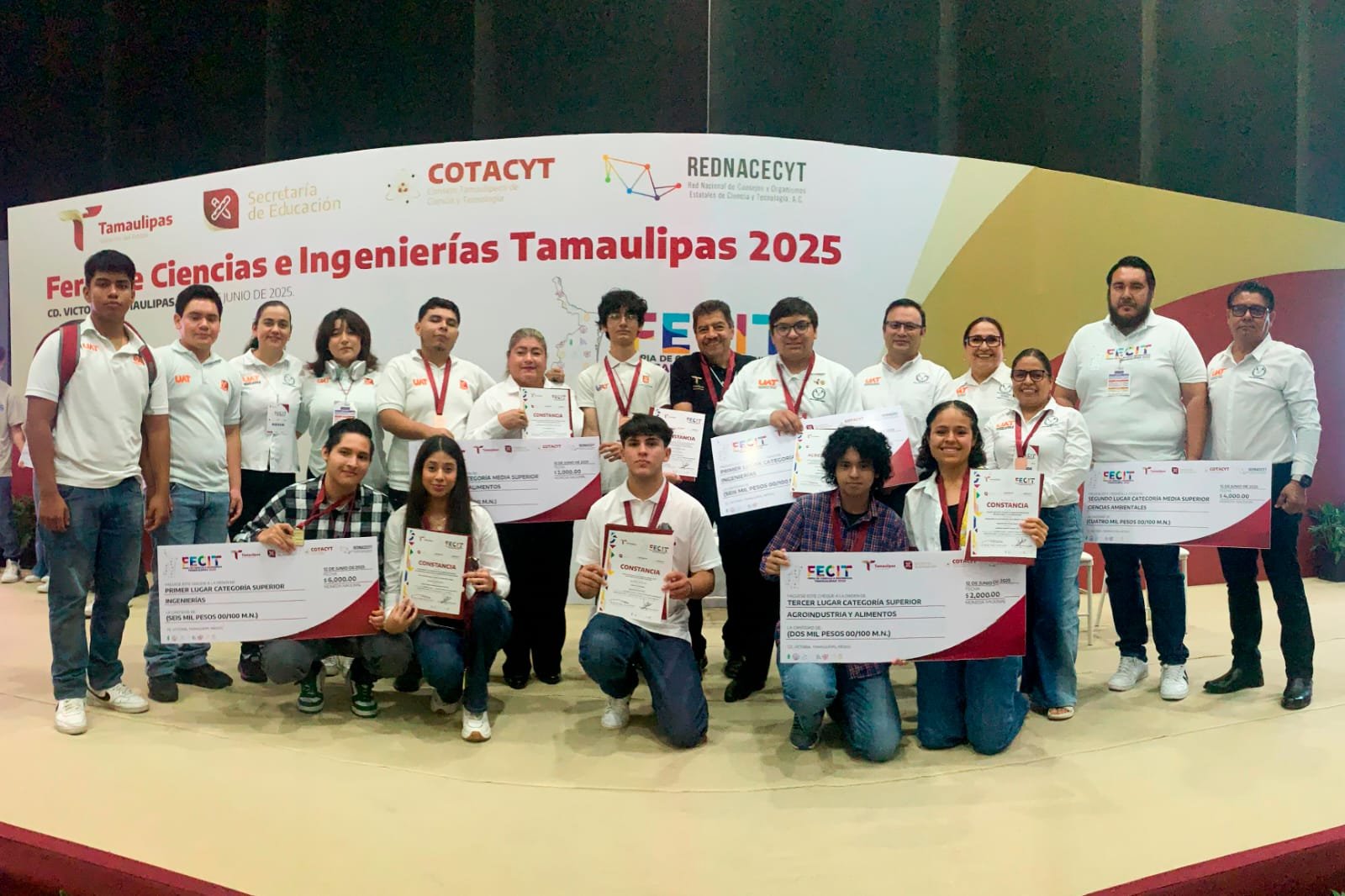 Premian proyectos de la UAT en la Feria de Ciencias e Ingenierías Tamaulipas 2025 Premian proyectos de la UAT en la Feria de Ciencias e Ingenierías Tamaulipas 2025