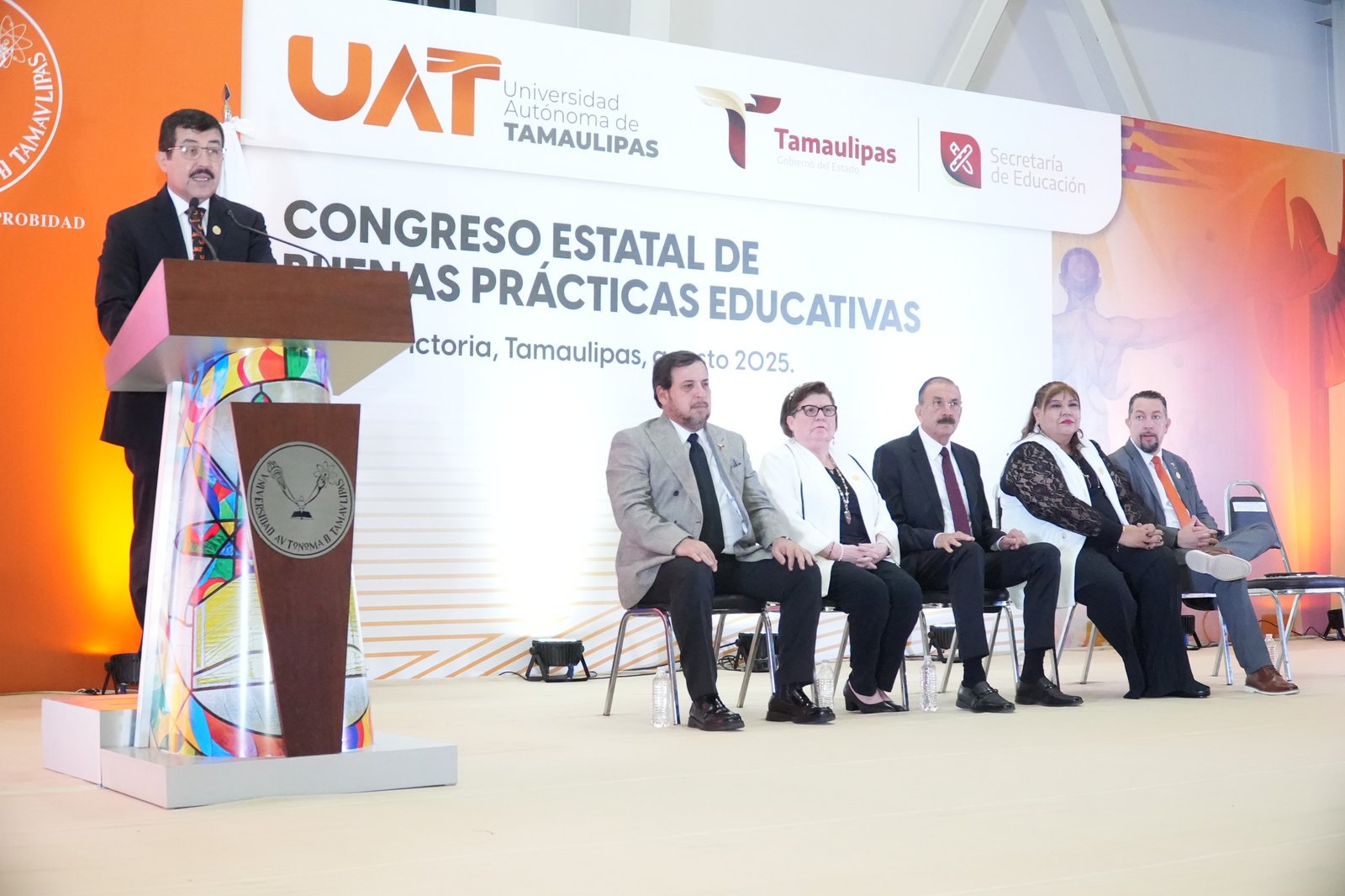 Desarrolla la UAT foro de experiencias educativas para fortalecer la práctica docente Desarrolla la UAT foro de experiencias educativas para fortalecer la práctica docente
