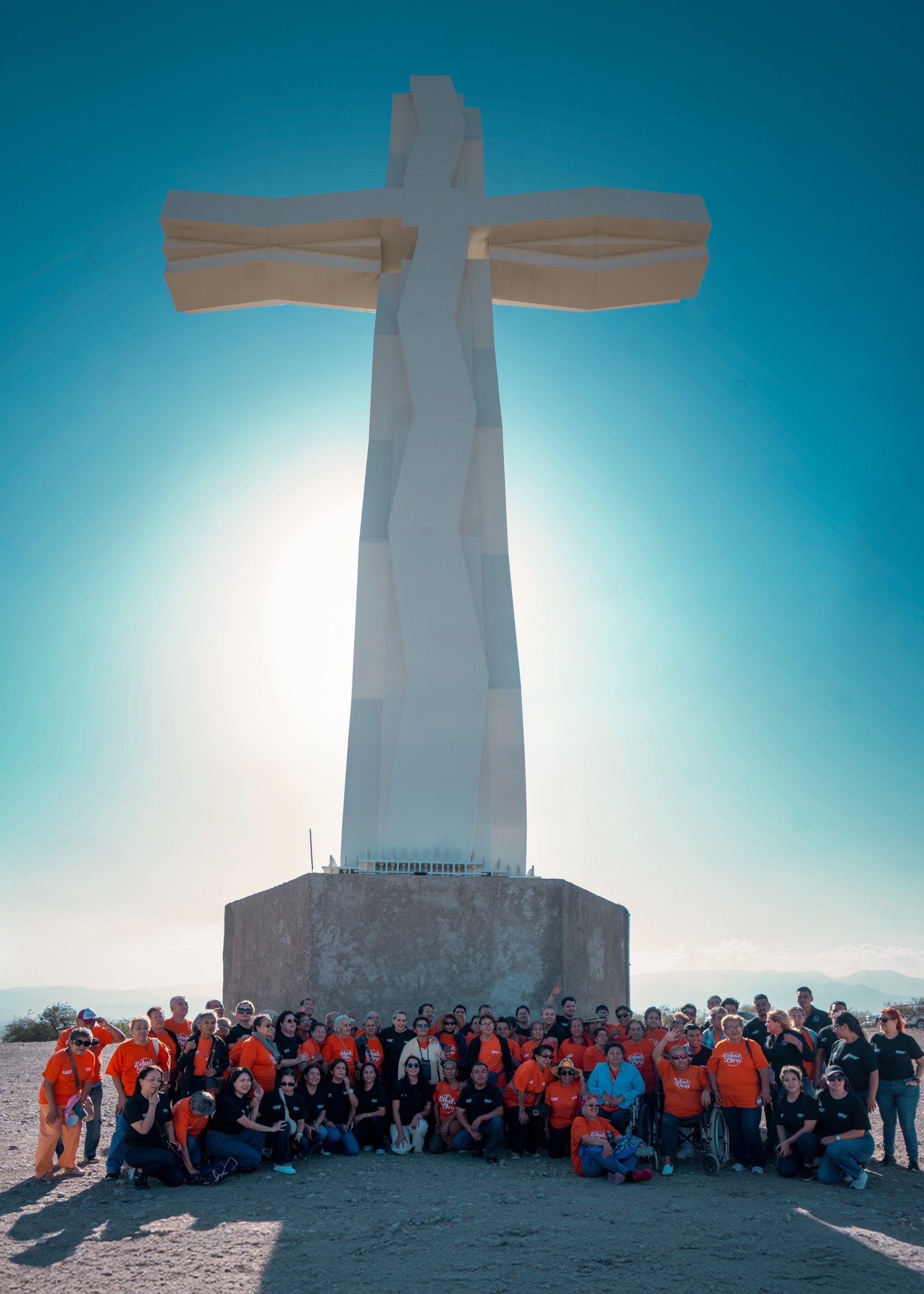 Festeja la UAT a los abuelitos con un paseo al pueblo mágico de Tula Festeja la UAT a los abuelitos con un paseo al pueblo mágico de Tula