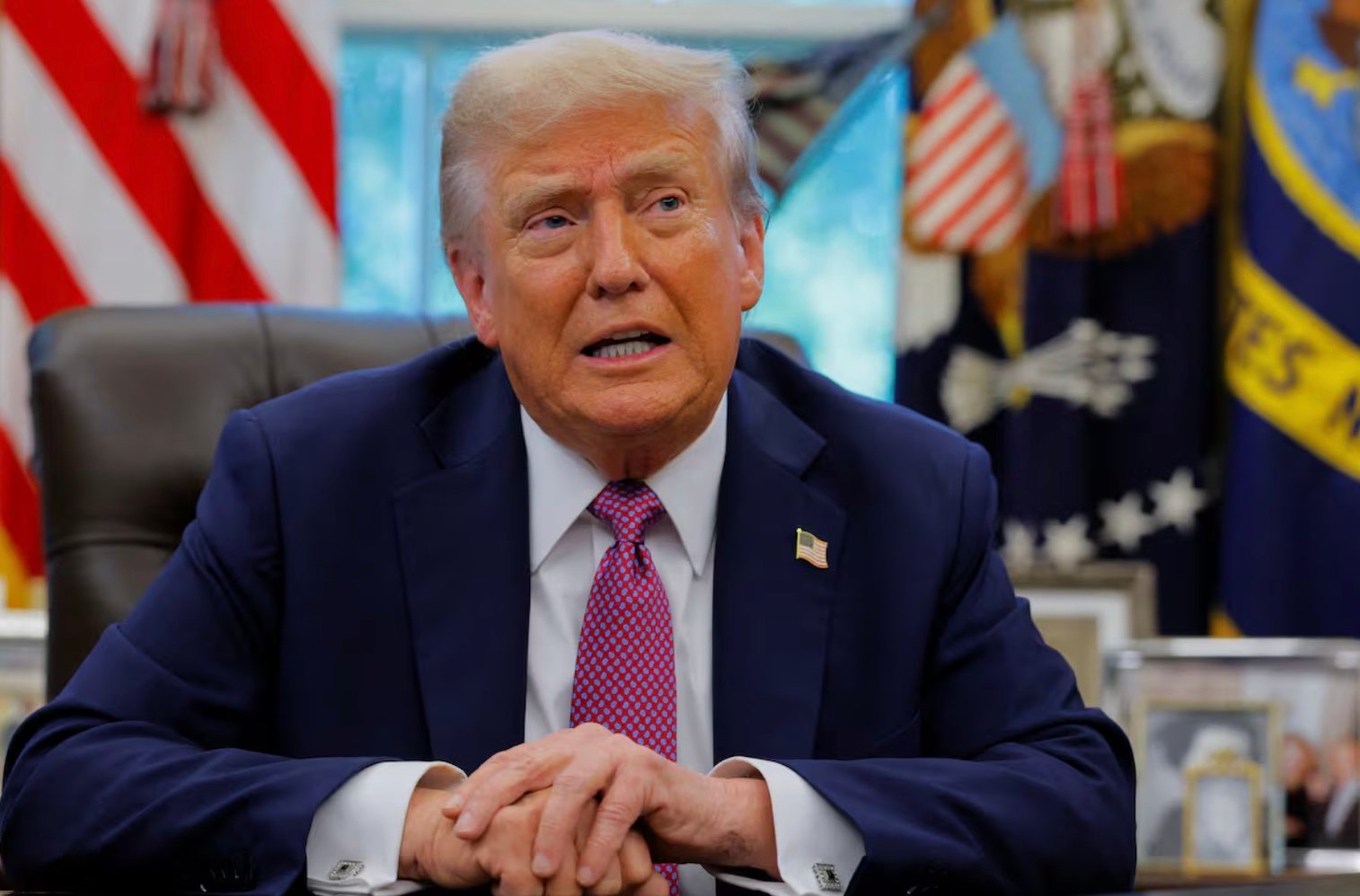 Trump advierte a Venezuela de que derribará los aviones que pongan en peligro barcos estadounidenses