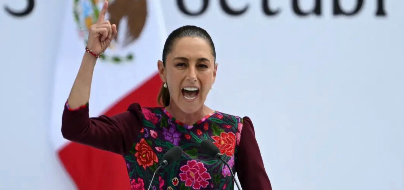 Sheinbaum celebra primer año de mandato con baño de masas