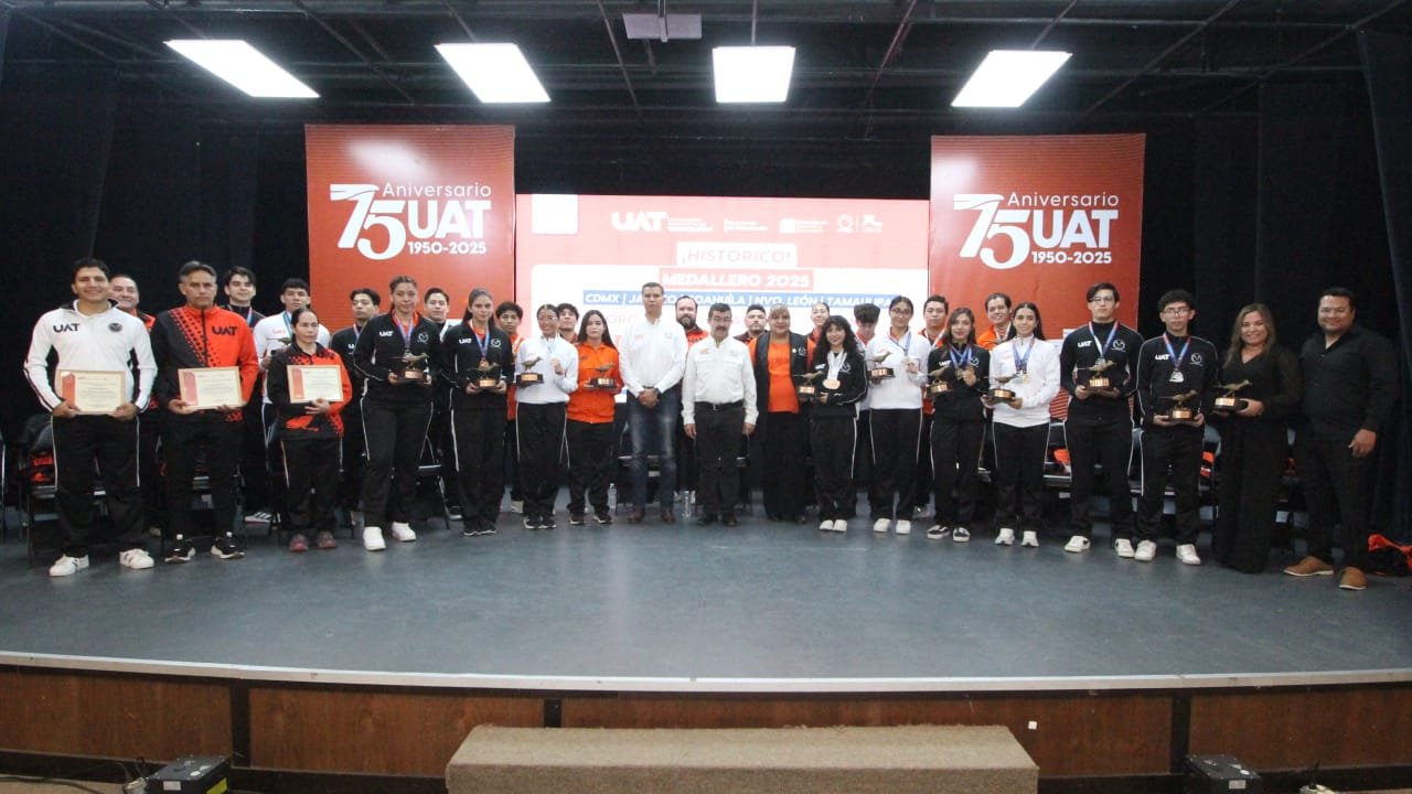 Entrega rector el galardón “Orgullo UAT” tras desempeño histórico de medallistas universitarios Entrega rector el galardón “Orgullo UAT” tras desempeño histórico de medallistas universitarios