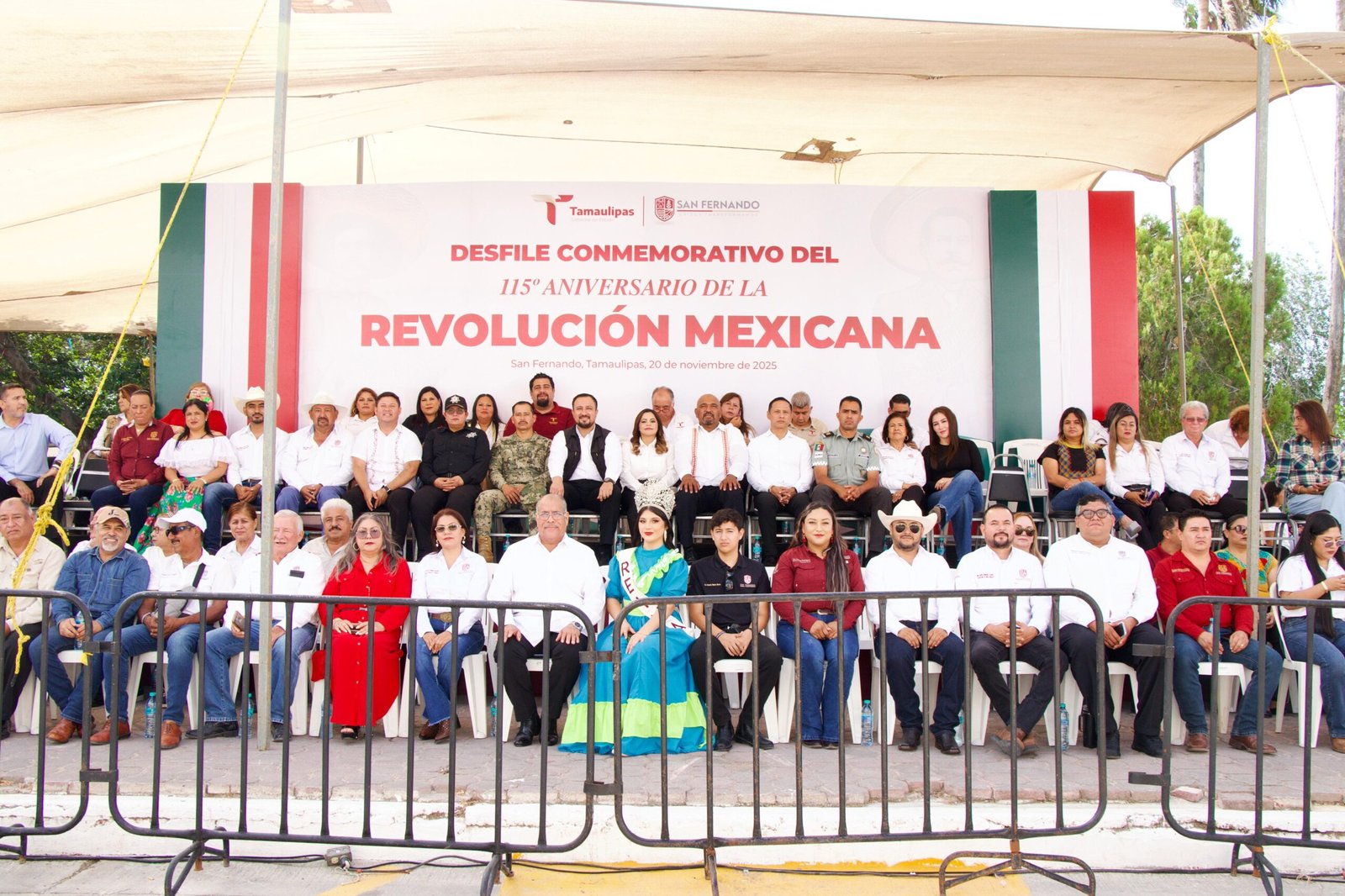 Viven sanfernandenses fervor patrio durante el desfile del 115 aniversario de la Revolución Mexicana Viven sanfernandenses fervor patrio durante el desfile del 115 aniversario de la Revolución Mexicana