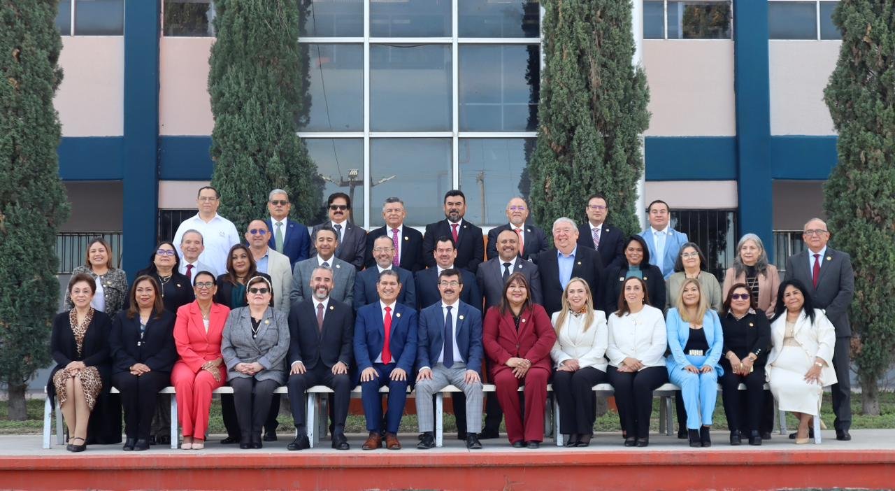 Evalúa rector avances de la UAT al cierre del ciclo escolar Evalúa rector avances de la UAT al cierre del ciclo escolar