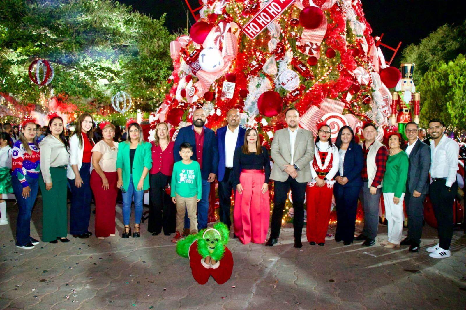 San Fernando Enciende el Espíritu Navideño con una Noche Histórica y Llena de Magia San Fernando Enciende el Espíritu Navideño con una Noche Histórica y Llena de Magia
