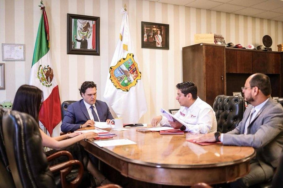 Impulsa el INJUVE acciones legislativas en materia de juventudes