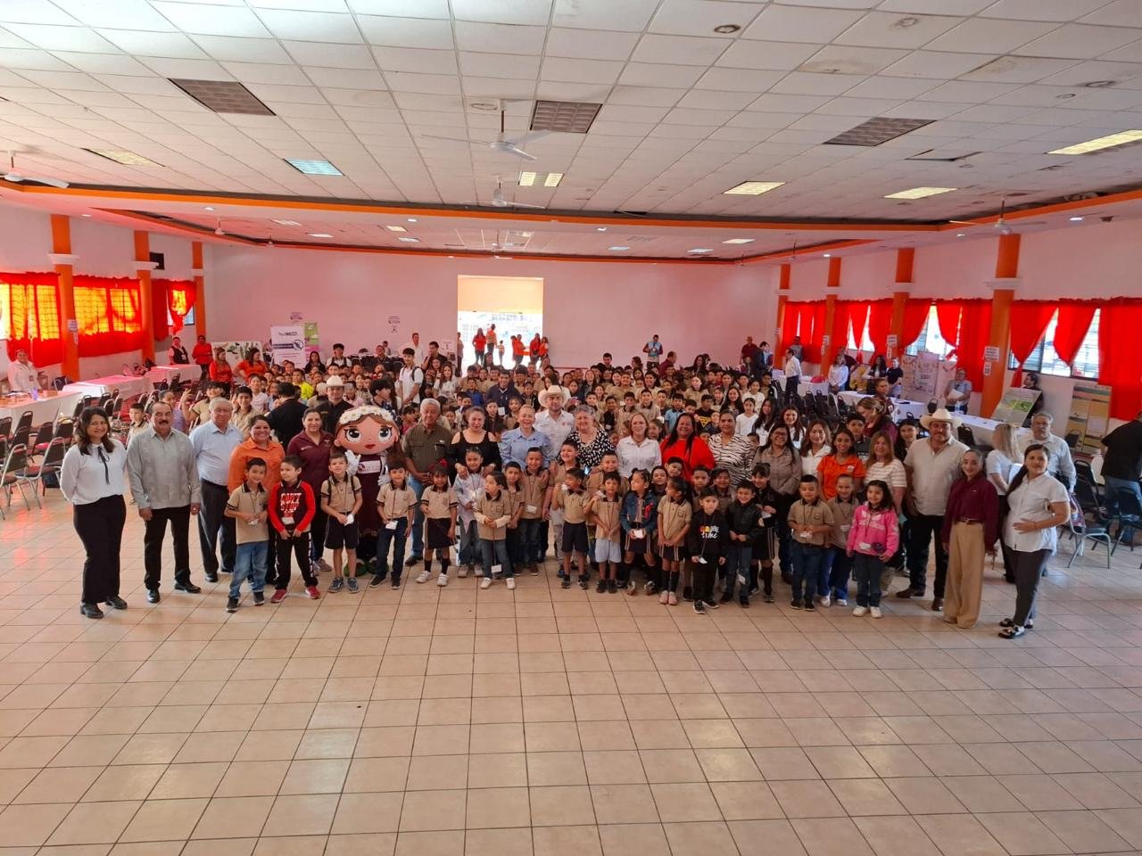 Acercan educación forestal a estudiantes de Padilla con taller interactivo