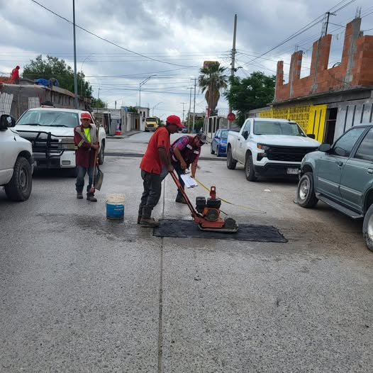 Con trabajo en equipo y buena coordinación, seguimos atendiendo los reportes ciudadanos con un programa intensivo de bac…