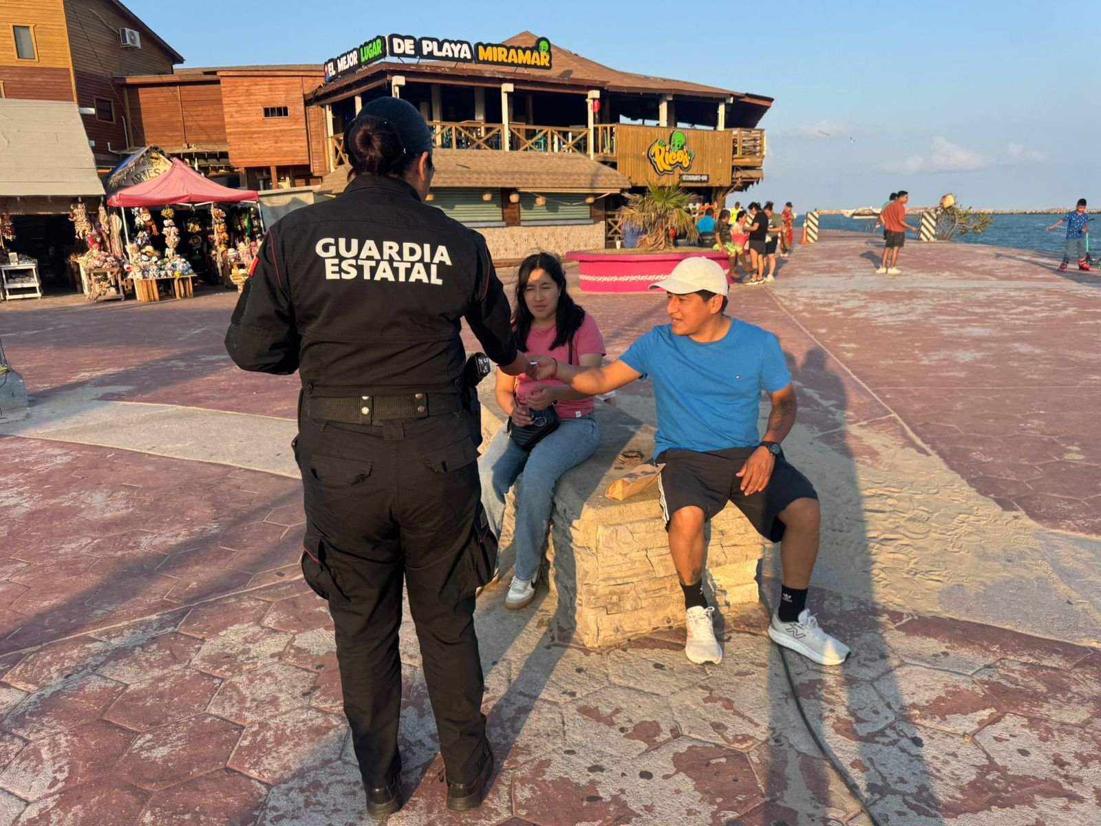 Implementa Guardia Estatal de Género campaña contra la violencia familiar en Playa Miramar Implementa Guardia Estatal de Género campaña contra la violencia familiar en Playa Miramar