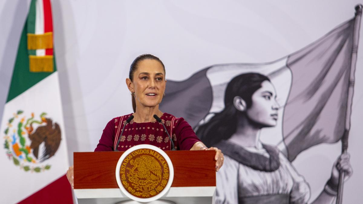 Claudia Sheinbaum se reúne con su gabinete en Palacio Nacional