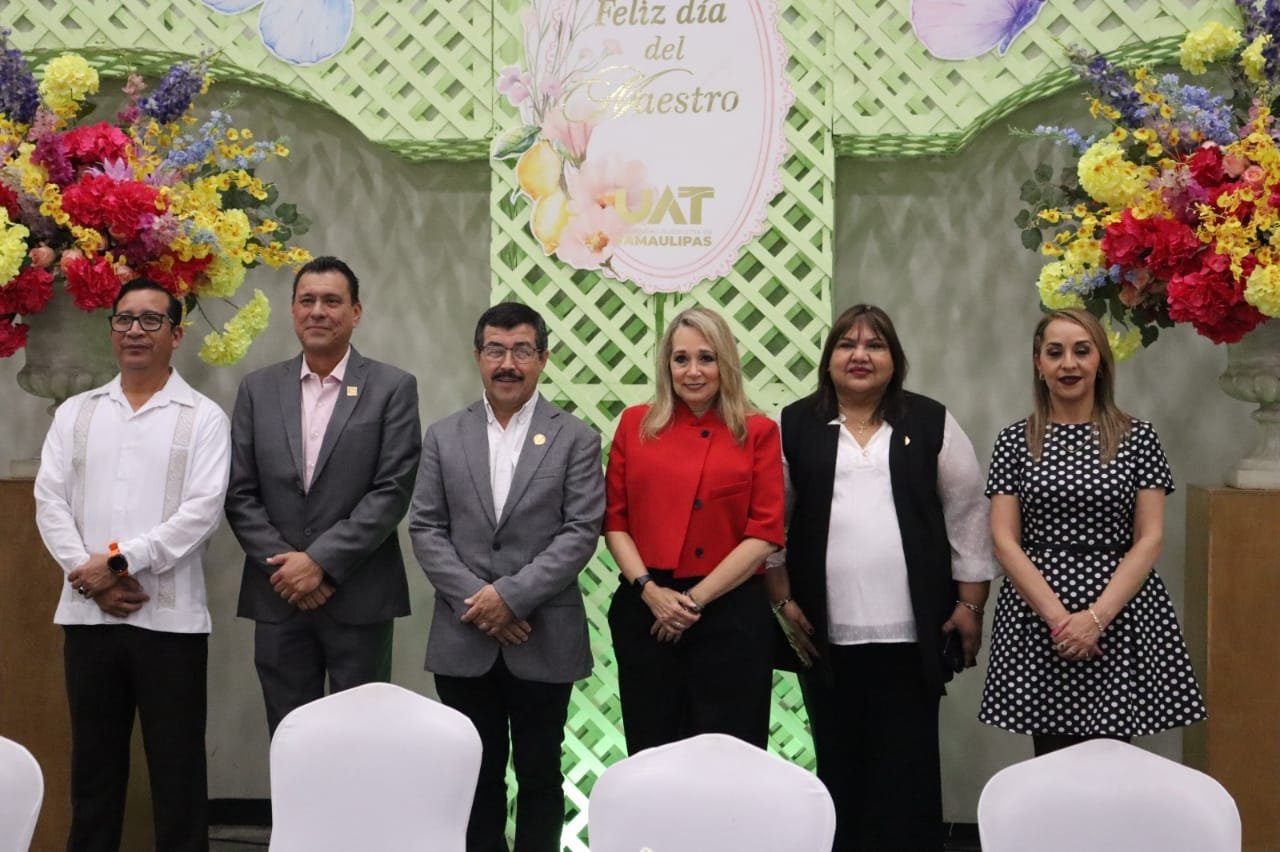 Reconoce Dámaso Anaya labor docente como pilar en la transformación de la UAT Reconoce Dámaso Anaya labor docente como pilar en la transformación de la UAT