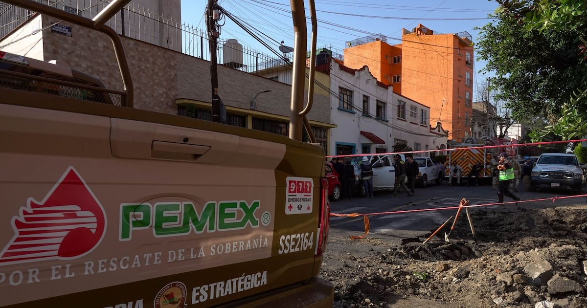 Huachicol provoca pérdidas millonarias a Pemex: Petrolera advierte riesgos internos y falta de mejora