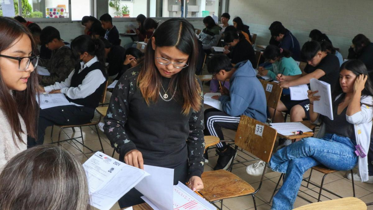 Se reincorporaron a más de 20 mil estudiantes al Bachillerato Nacional en 2 años: SEP Se reincorporaron a más de 20 mil estudiantes al Bachillerato Nacional en 2 años: SEP