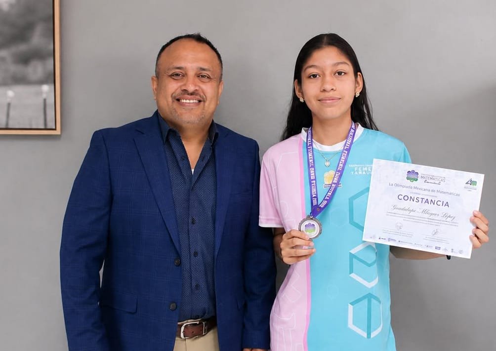 Destaca alumna de la UAT entre las jóvenes con mayor talento matemático en México Destaca alumna de la UAT entre las jóvenes con mayor talento matemático en México