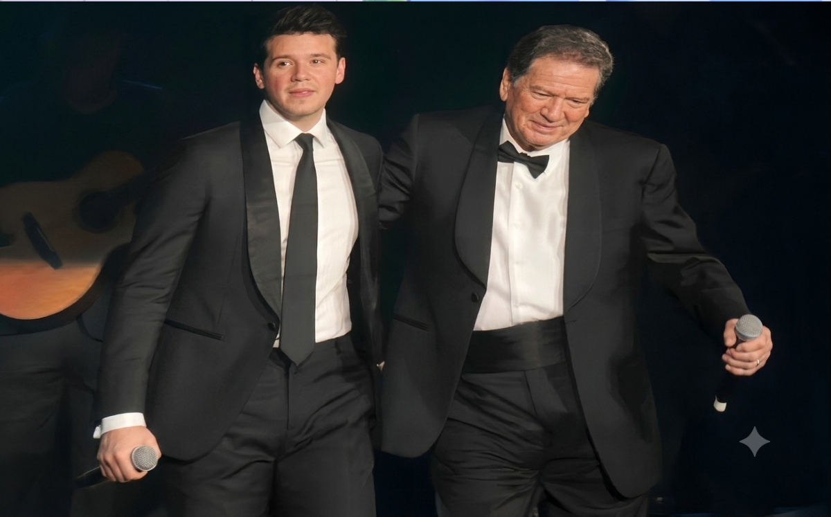 Jorge y Áxel Muñiz conmueven en La Caravana del Amor durante festejo a los padres