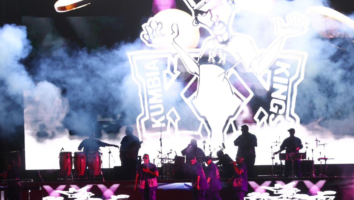 Kumbia Kings pone a bailar a Monterrey y rompe récord de asistencia en Terraza Sultán
