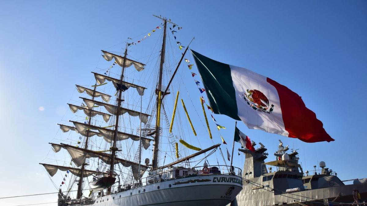 Buque Cuauhtémoc reanuda su misión naval; hará una travesía de 92 días en la mar