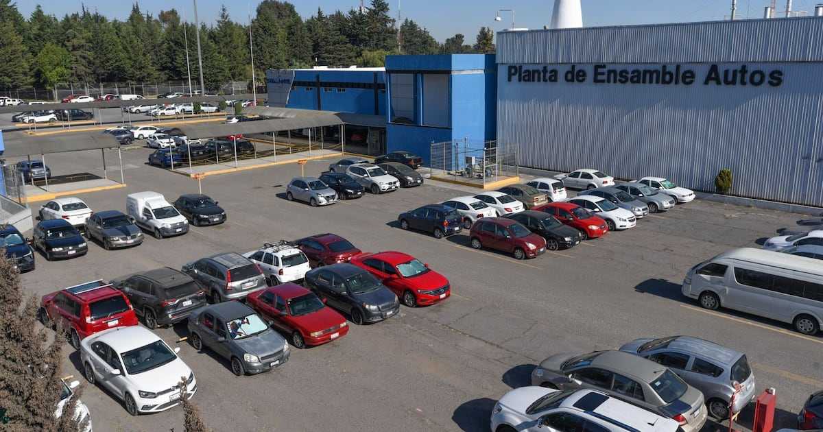 Trump celebra regreso de producción automotriz de México a EU