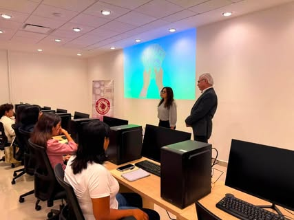 Más herramientas y conocimientos significan más oportunidades para que las y los emprendedores fortalezcan sus negocios….