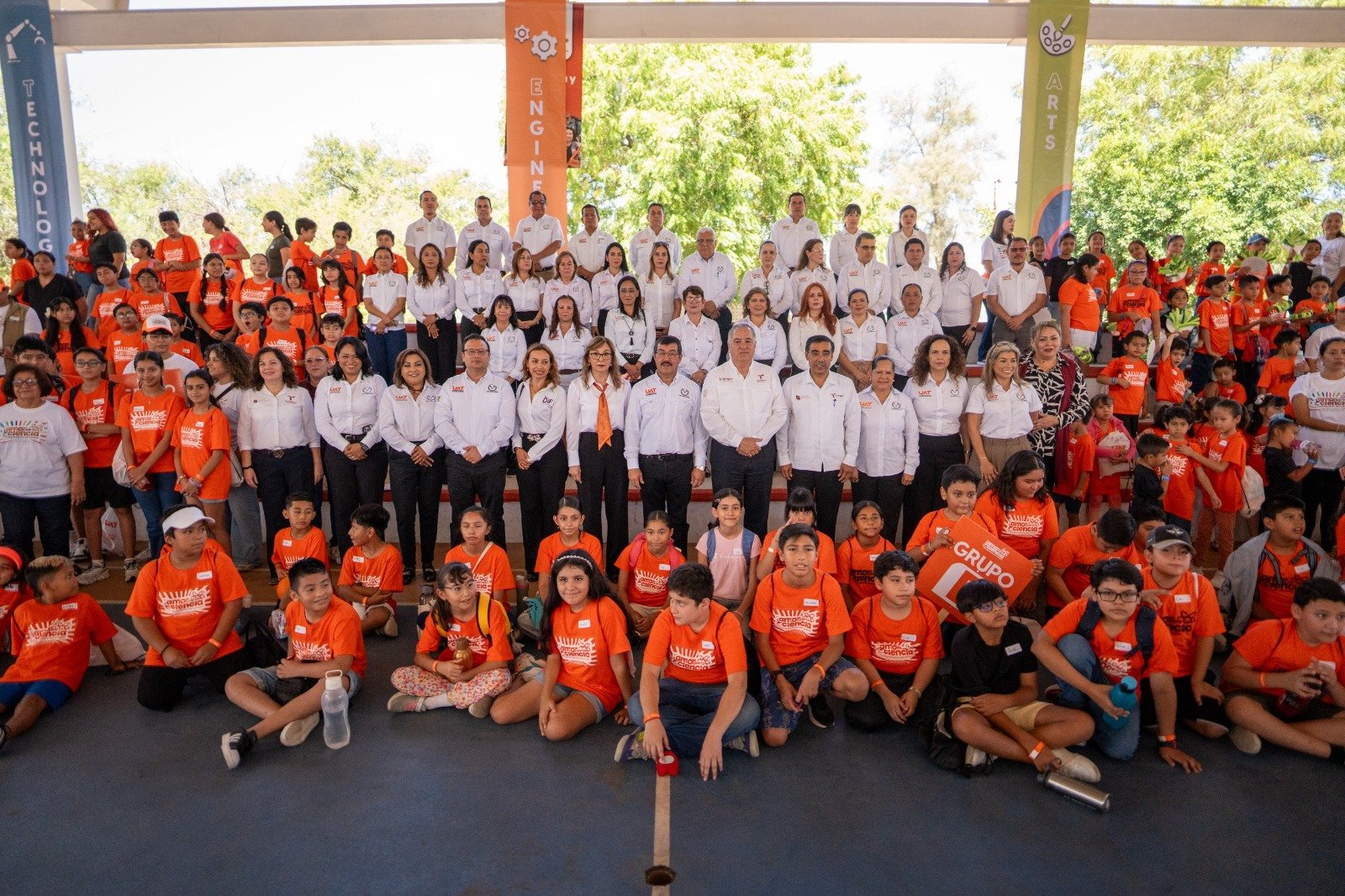 Inaugura el rector Dámaso Anaya campamento científico infantil de la UAT en el Campus Victoria Inaugura el rector Dámaso Anaya campamento científico infantil de la UAT en el Campus Victoria