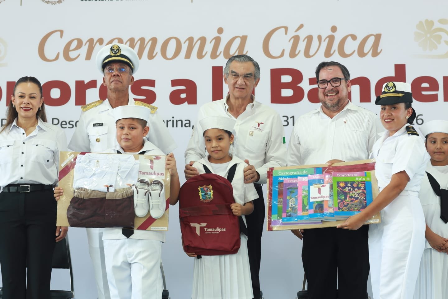 Arranca Américo ciclo escolar 2026-2027 con apoyos por más de 354 mdp para  estudiantes