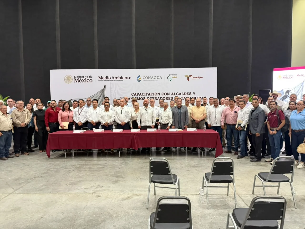 Asiste Eduardo López Arias a capacitación con alcaldes y organismos operadores de Tamaulipas