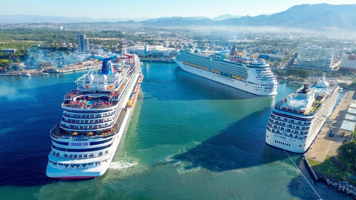 Puerto Vallarta albergará el primer puerto base para cruceros en México Puerto Vallarta albergará el primer puerto base para cruceros en México