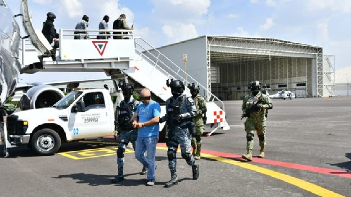 Defensa captura a Jesús Manuel ‘N’, ‘Bebo’, operador financiero del CDG Defensa captura a Jesús Manuel ‘N’, ‘Bebo’, operador financiero del CDG