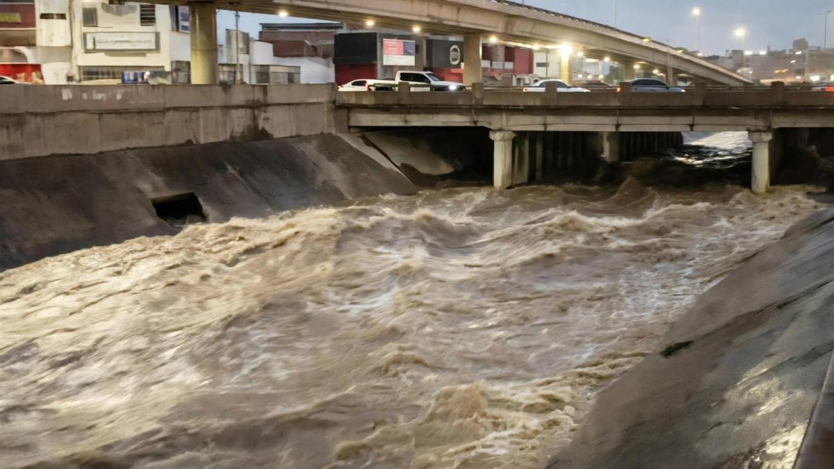 Chihuahua mantiene clases a distancia por fuertes lluvias y torbellinos Chihuahua mantiene clases a distancia por fuertes lluvias y torbellinos