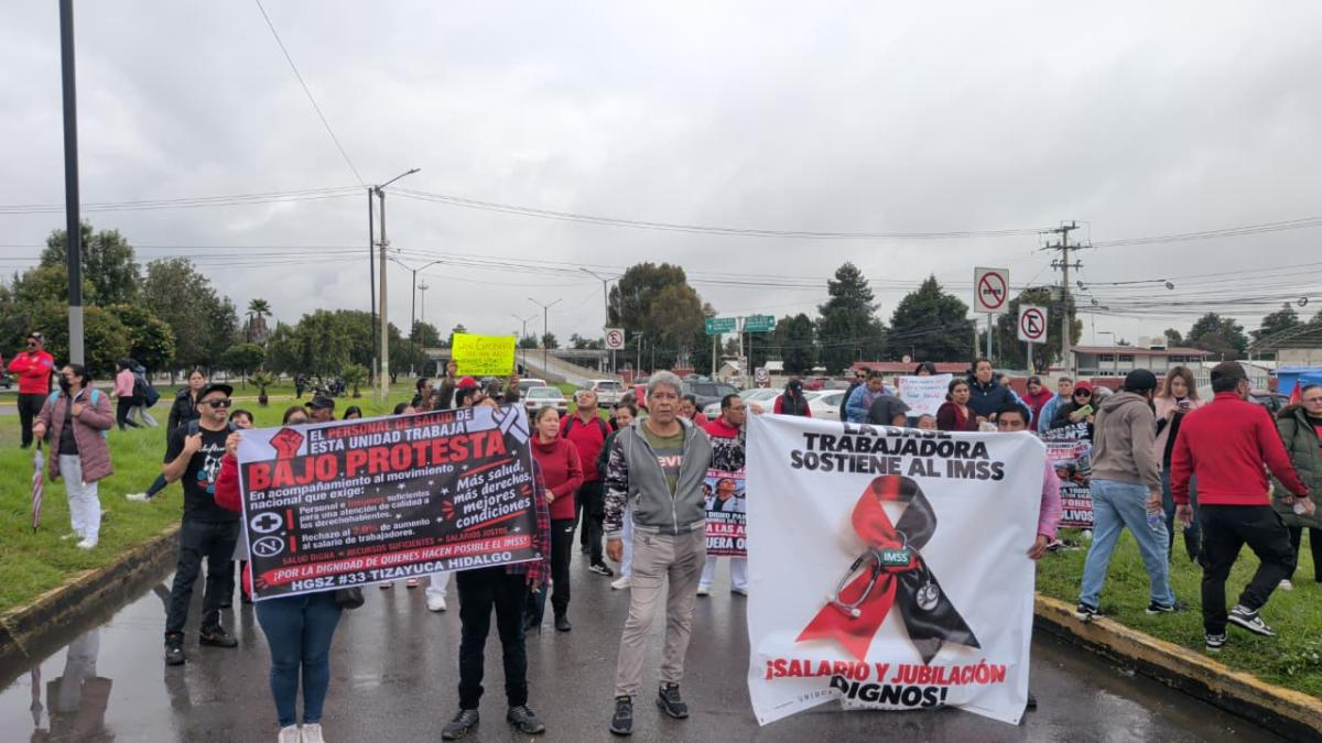 Por segundo día consecutivo, trabajadores del IMSS protestan en Pachuca Por segundo día consecutivo, trabajadores del IMSS protestan en Pachuca