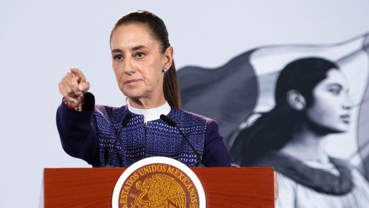 Sheinbaum rechaza que reforma contra fraudes con IA sea una “ley antimemes”