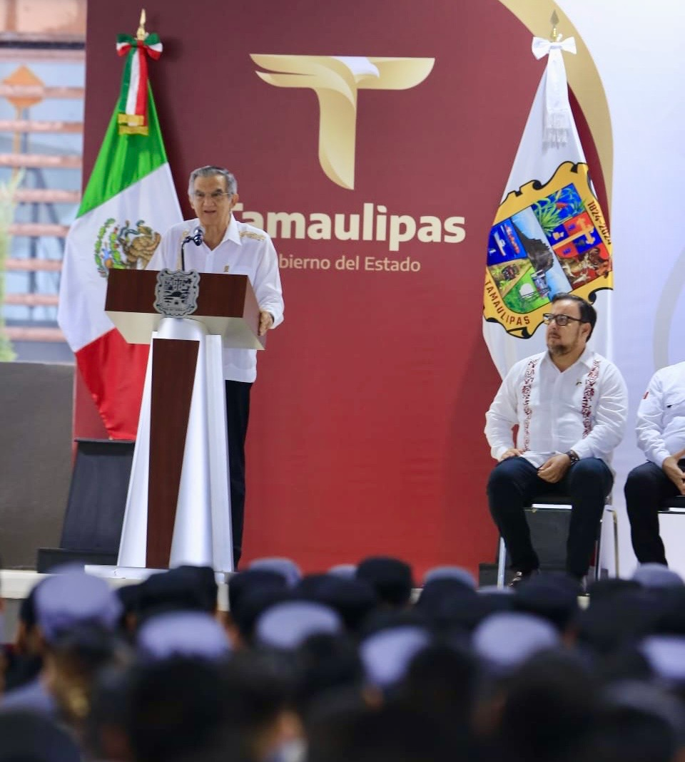 Anuncia Américo beca del 90% para que cadetes continúen estudios de Licenciatura en Seguridad Pública Anuncia Américo beca del 90% para que cadetes continúen estudios de Licenciatura en Seguridad Pública